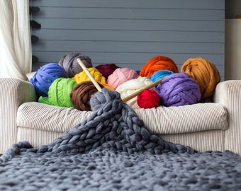 Merino Wool Roving Yarn: Chunky Knit Blanket DIY Arm Knitting