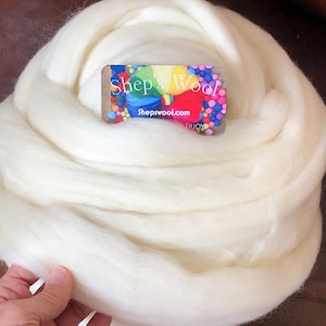 White Wool Roving Fiber: 58s Grade for Spinning & Felting