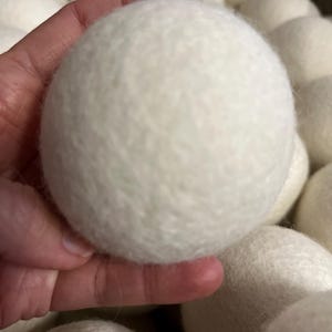 WALDORF Doll Head - Felted Natural Wool Ball