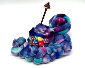 Starry Night Merino Wool Roving: Hand-Dyed Superfine Spin Fiber