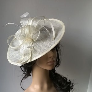 Creamy Ivory Fascinator Sinamay & Feather .Stunning shaped Fascinator on a Headband.. Jessica..NOT Pale Ivory ..please see all pics