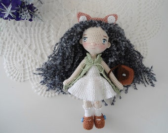 Little doll with pretty outfit crochet pattern