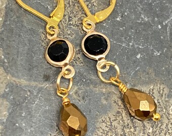 Gouden en zwarte gefacetteerde briolette-oorbellen, hangoorbellen, damessieraden cadeaus voor haar