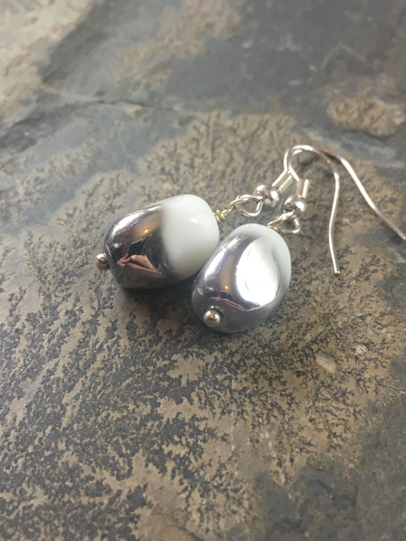 Ladies dangle earrings deals