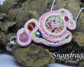 Floral pendant, Pretty in pink Soutache pendant backed with hot pink suede, ladies pendant, beaded necklace, soutache jewellery, gift