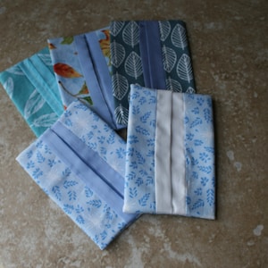 Pocket Tissue Holder, Leaves and Flower Print Fabric, Gifts For Everyone, Travel Tissue Holder, Fabric Tissue Holder, Bunko Gifts
