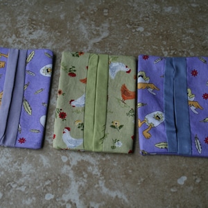 Travel Tissue Holder, Funky Chicken Tissue Cover, Gifts for Co-Workers