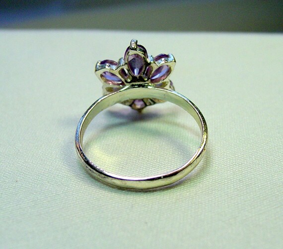 Vintage Sterling Lady's Lavender Flower Ring - Sz… - image 4