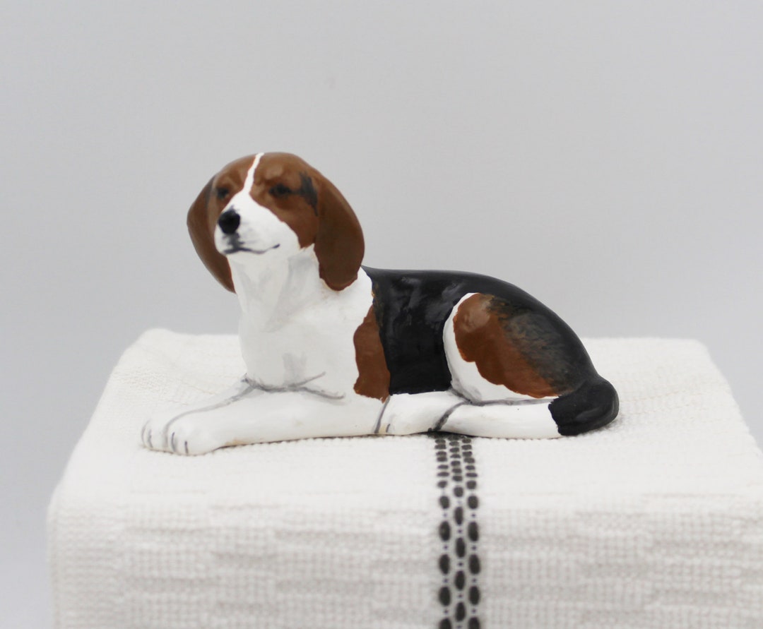 Treeing Walker Coonhound Figurine New Realistic Cake Topper Coon Dog Figure Etsy