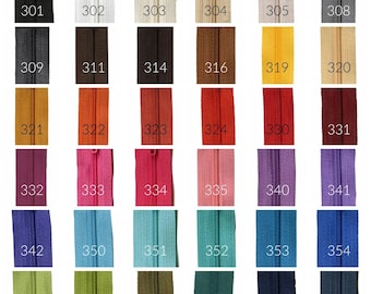 Puede incluir: Una tabla de 24 cintas de cremallera de diferentes colores. Las cintas de cremallera están numeradas del 301 al 371.