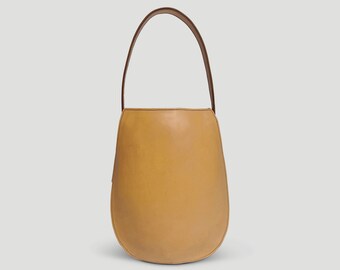 SALE - Women's Minimal Round Shoulder Bag - Handmade from Vegetable Tanned Leather - Ready to ship