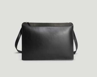 Women’s Minimal Laptop Bag / Shoulder Bag, Vegetable Tanned Full Grain Leather