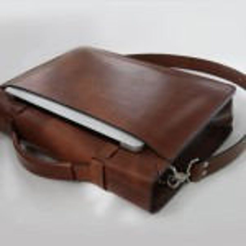 Medium Brown Messenger Bag / Briefcase, One Large Single Gusset Made of Full Grain Leather