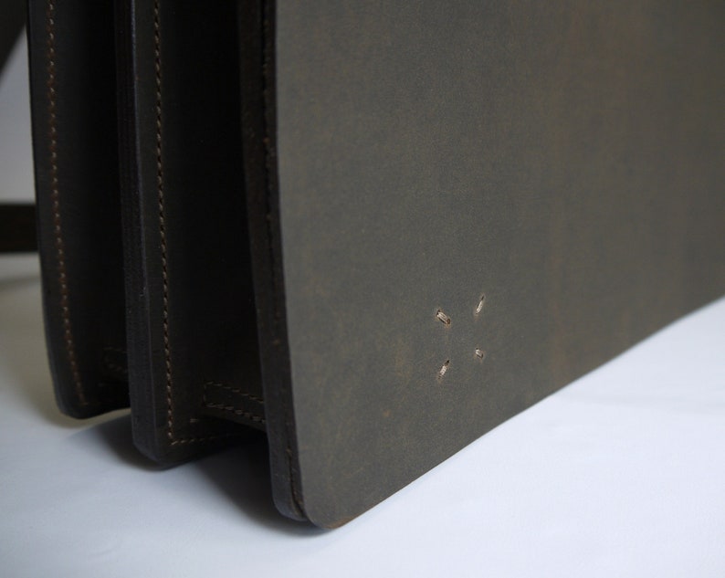 Mens Oilpull Leather Messenger Bag With Closure Etsy