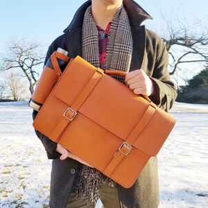 Classic Messenger Bag Full Grain English Tan Bridle Leather Two compartments image 3