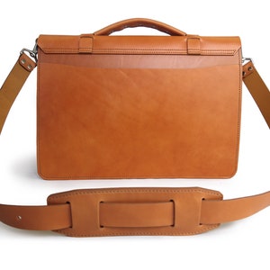 Classic Messenger Bag Full Grain English Tan Bridle Leather Two compartments image 5