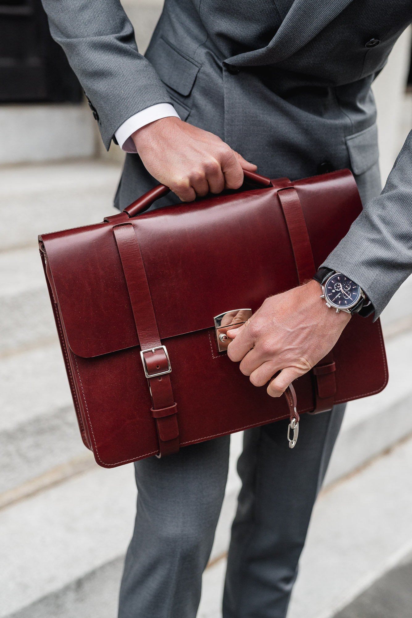 16 Men's High End Briefcase With Keylock Closure / Etsy