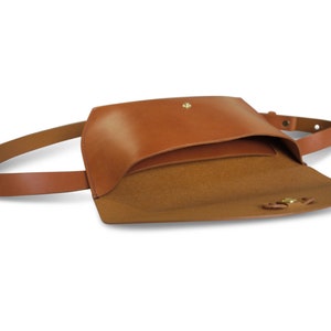 Handmade Women's Leather Belt Bag / Waist Bag / Hip Bag Handmade in the US from Vegetable Tanned Leather More colors avaliable image 5