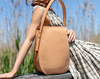 Women's Minimal Round Shoulder Bag - Handmade from US sourced Vegetable Tanned Leather
