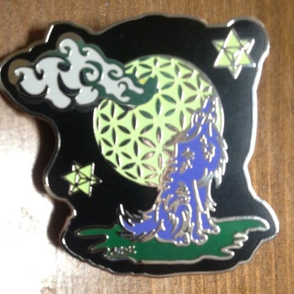 He who cannot howl, will not find his pack - hat pin