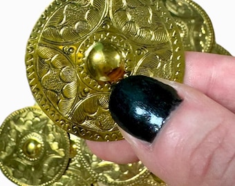 25 Vintage Brass Findings Discs - Embossed Round Thai Stamping Embellishments - 2 Inch Brass Medallions for Jewelry & Crafts