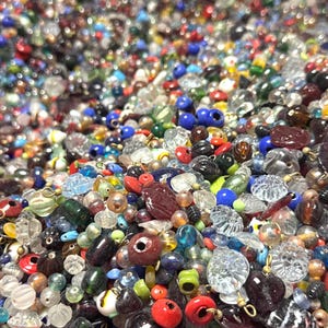 EVERYTHING MIX Vintage India Glass Beads Bulk Lot 1/2–4 lb Options - Assorted Shapes Sizes Colors - Jewelry Making NOS Craft Supplies image 13