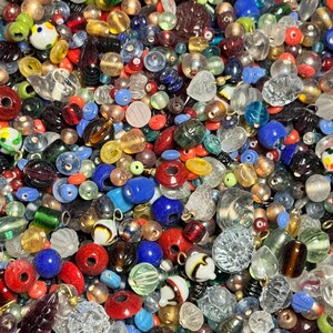 EVERYTHING MIX Vintage India Glass Beads Bulk Lot 1/2–4 lb Options - Assorted Shapes Sizes Colors - Jewelry Making NOS Craft Supplies image 7