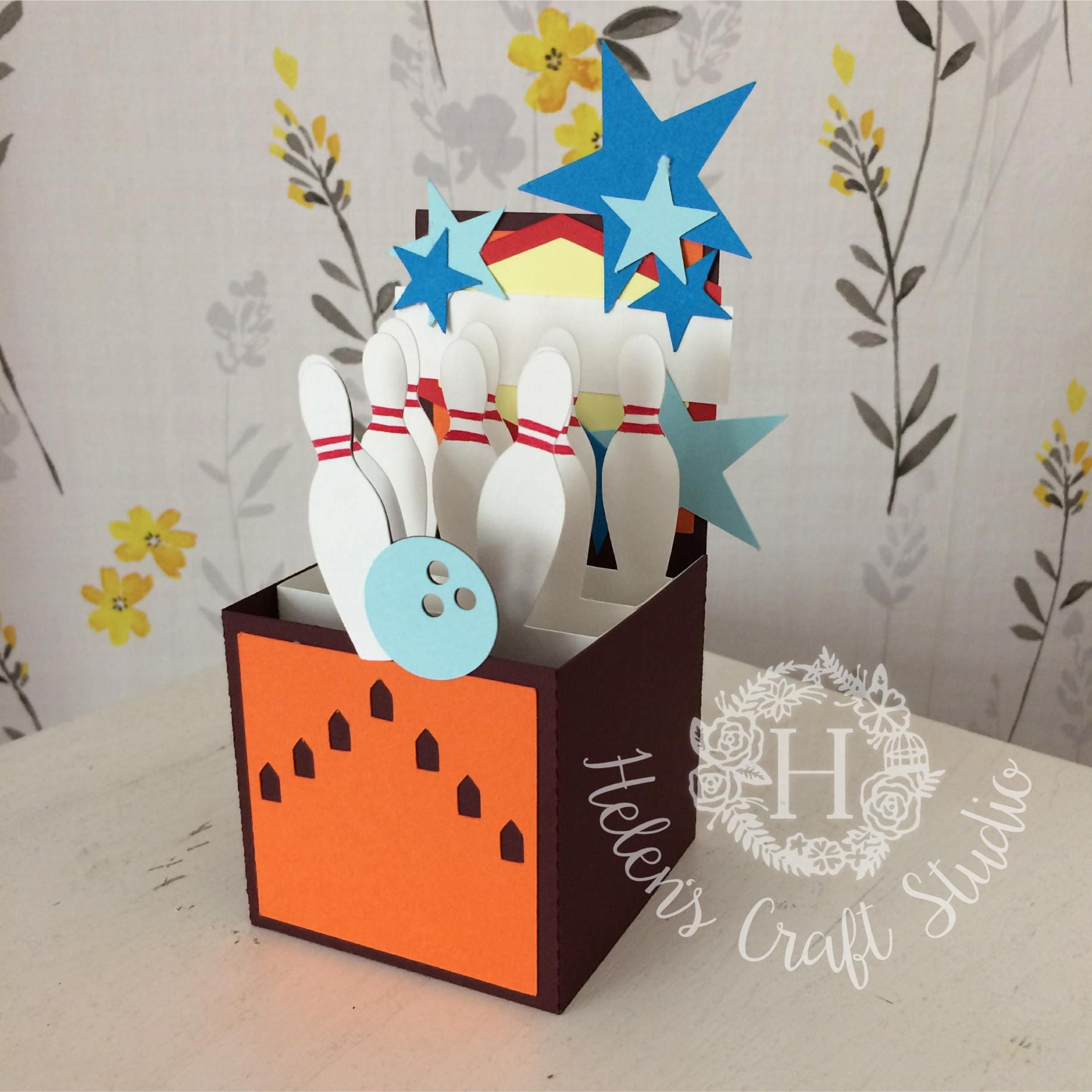 Download Ten pin bowling pop up box card cutting file / fathers day ...