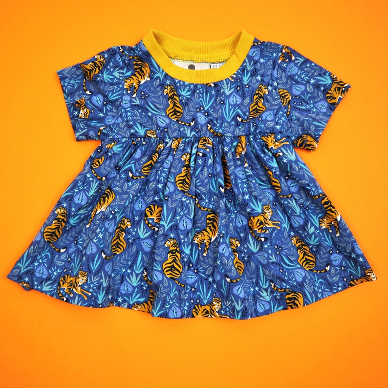 Tiger Print Children/'s Dress
