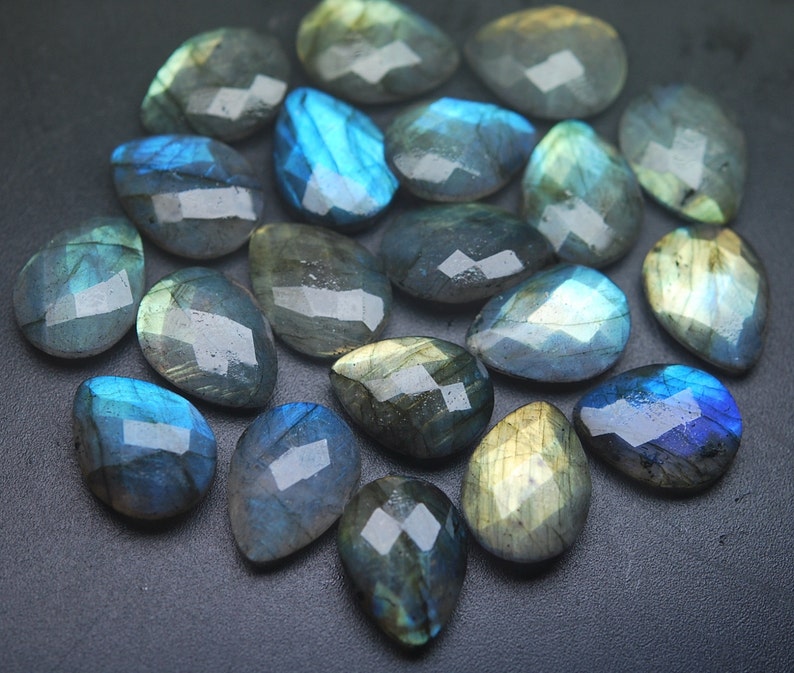 No Drilled,10 Beads,Matched Pairs,Super Finest Blue Flash Labradorite Faceted Pear Shape Size 12x16mm aprx