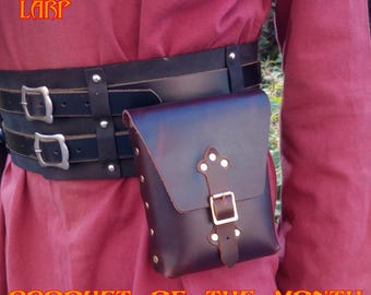 Adventurer's Belt Pouch – Riveted Leather Renaissance Utility Kit Bag for LARP