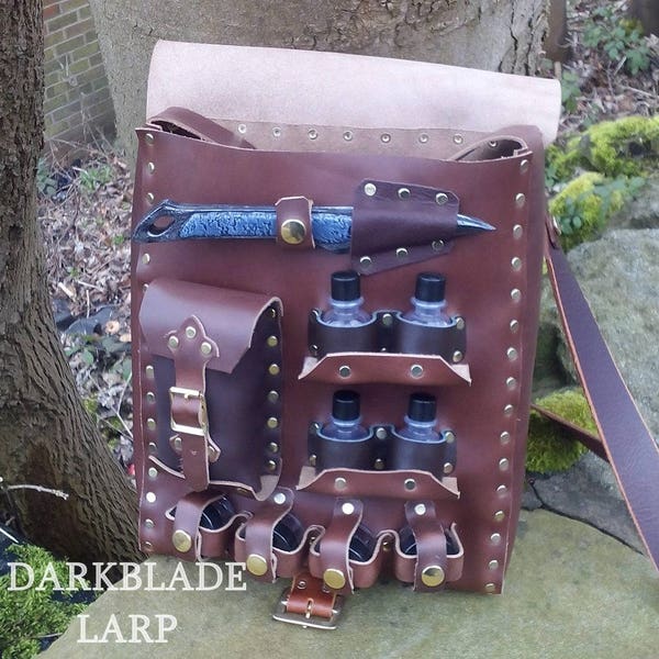 Healer satchel for Larp, Cosplay or Costume, the Chirurgeon Companion