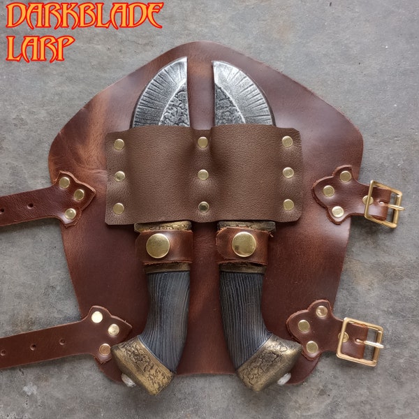 Throwing Knife Vambrace for Larp or Cosplay, Hook Larp safe knives included.