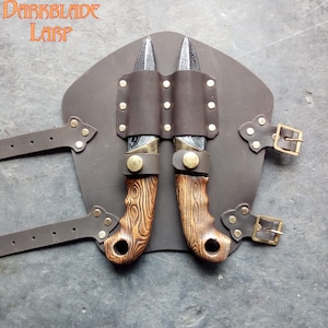 Throwing Knife Vambrace for Larp or Cosplay, Hunter Larp safe knives included.