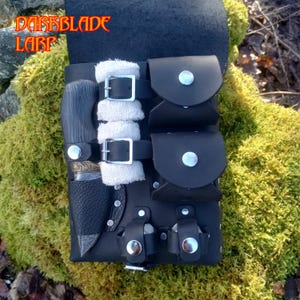 Medic's pouch, two bottles, two salves two bandages and a scalpel on a leather pouch for larp, cosplay, costume or alchemist character