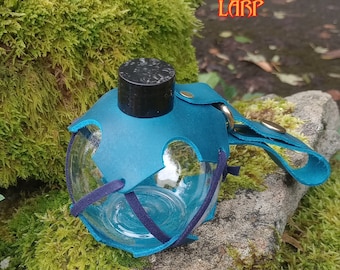 Potion Bottle Carrier for Alchemists and Healers in Funky Colours. The Chemisphere for Larp, Costume and Cosplay