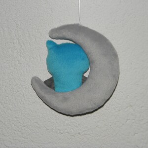 Hibou sur la lune, prénom brodé, bleu turquoise, gris, nuage, déco chambre bébé, cadeau naissance image 4