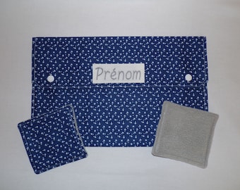 Customizable slate pouch and wipes, blue small white flowers, Velleda style white slate storage, school slate protection