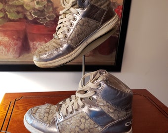 COACH HI-TOP Sneakers, Silver Metallic & Off-White, Size 7.5M, Style Name Norra A1424