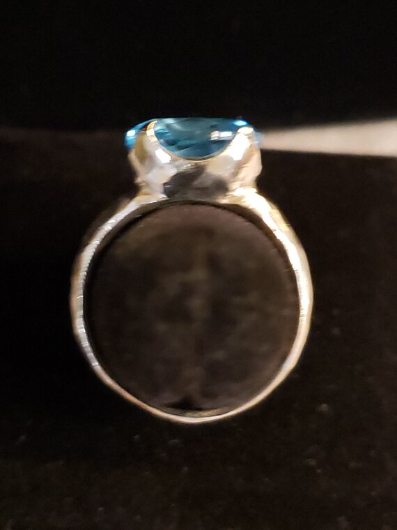 DAVID TISHBI STERLING Silver Blue Topaz Ring, Size 8, Bold 12x10mm Oval Set In East/West Orientation, Organic Sculpted Design View 5