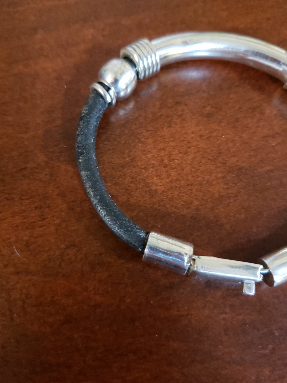 STERLING SILVER & Leather Bangle Bracelet, 7.5 STERLING SILVER & Leather Bangle Bracelet, 7.5