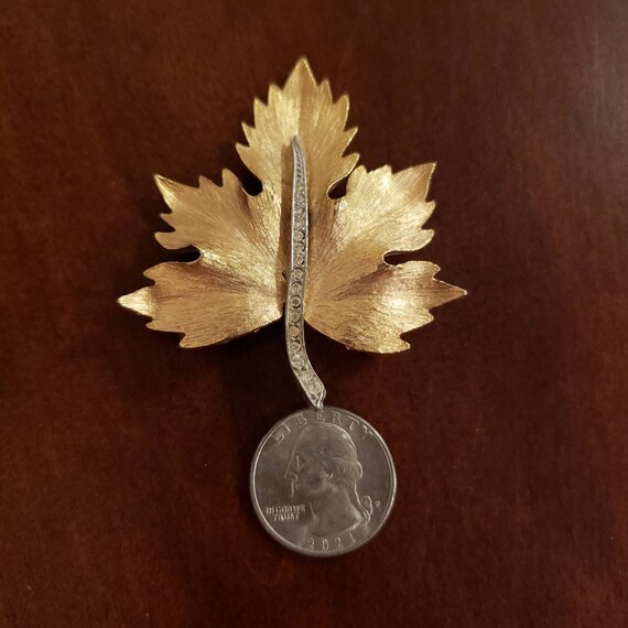 VINTAGE PARKLANE Maple Leaf Pin Brooch, Brushed G… - image 2