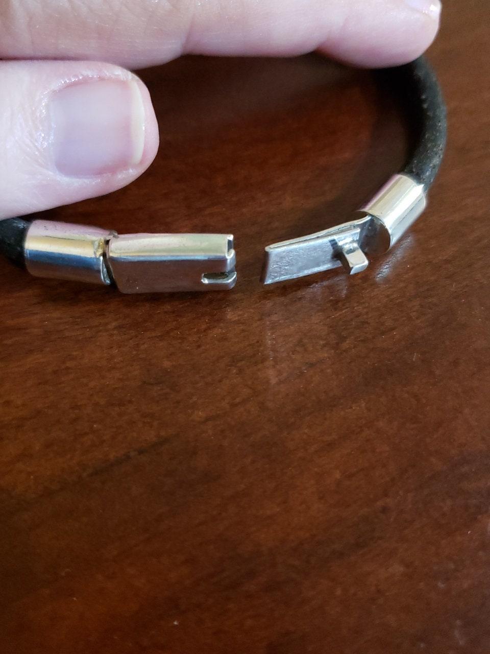 STERLING SILVER & Leather Bangle Bracelet, 7.5 STERLING SILVER & Leather Bangle Bracelet, 7.5