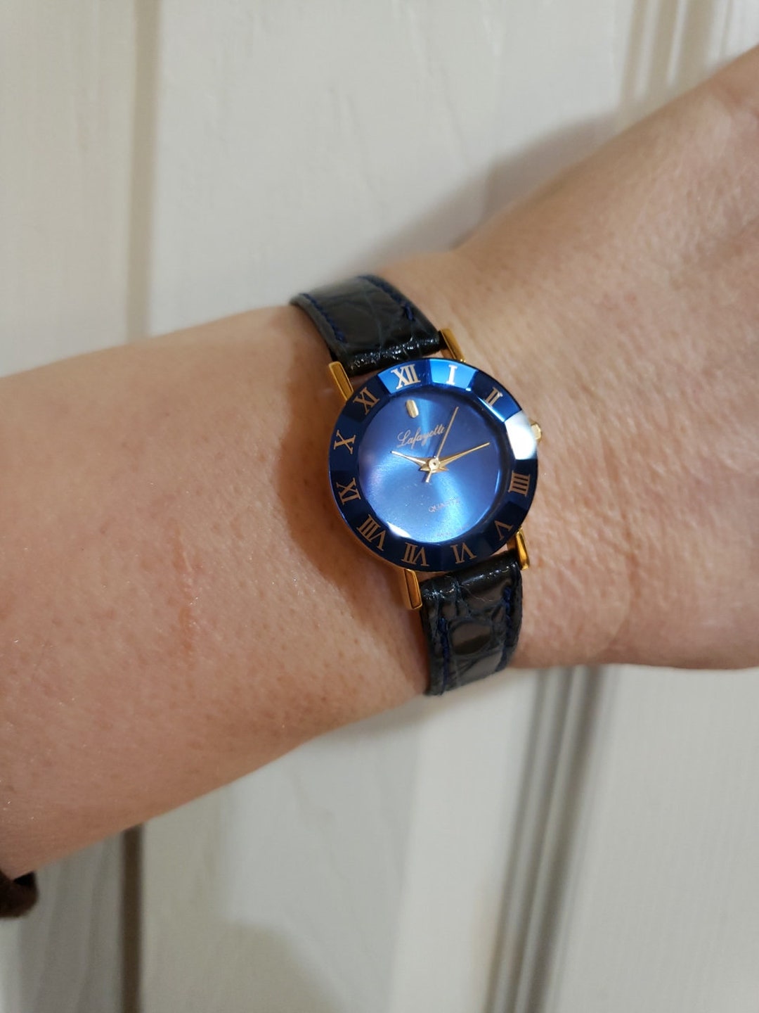 VINTAGE LAFAYETTE WRISTWATCH, All Deep Blue, 24mm Round  display picture 3