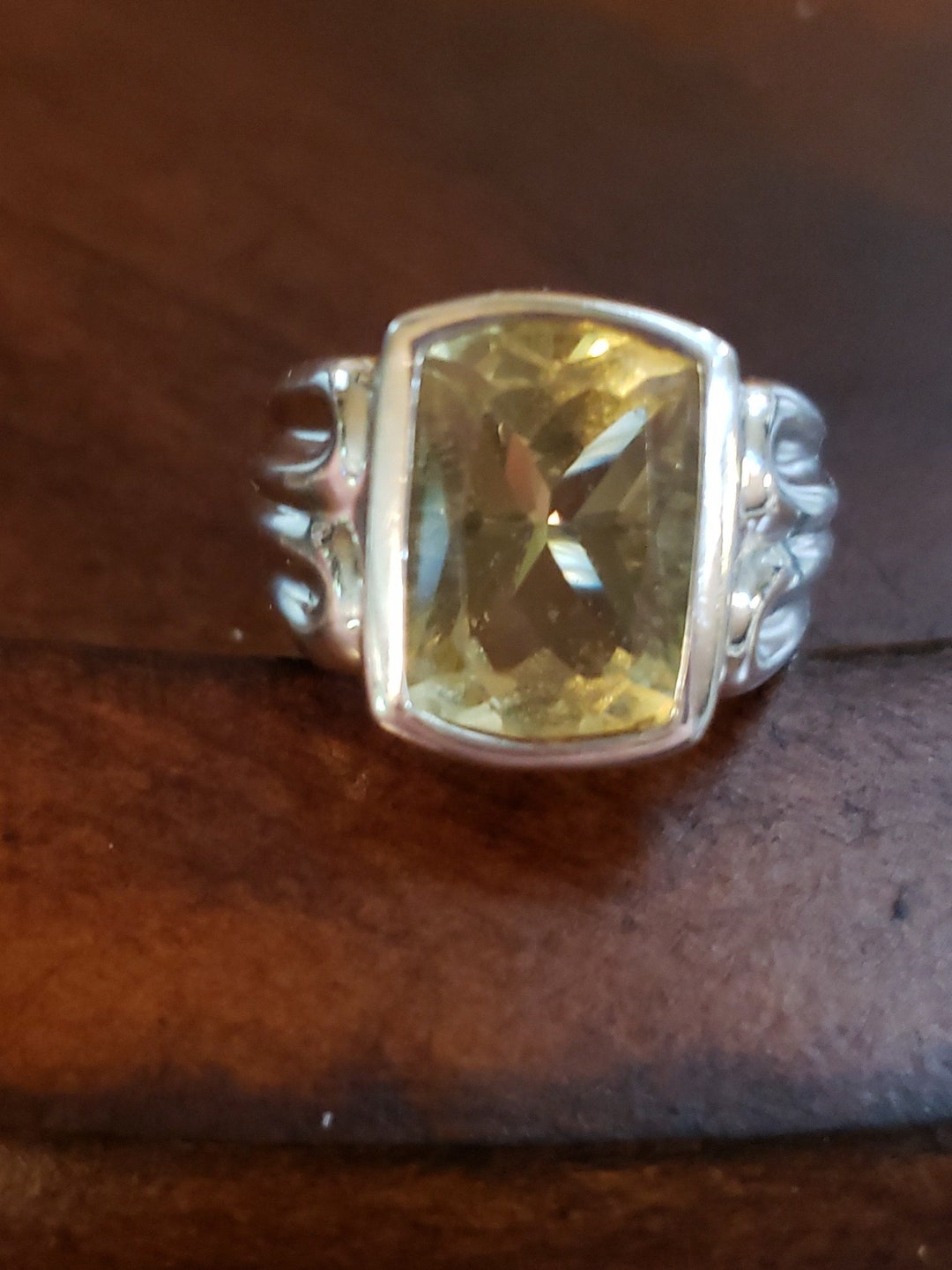 Lemon Quartz Cushion Gossip Ring