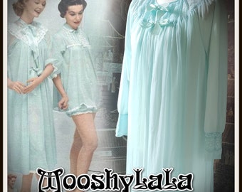 Mid Century Aqua Nylon Lace Negligee Peignoir Robe S/M Retro, Madmen Style,