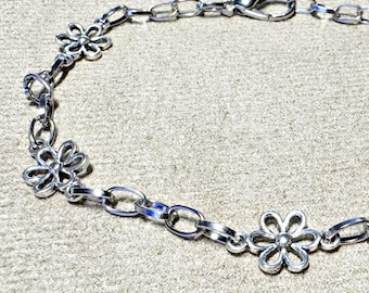 デイジーブレスレット｜ジョン・ウィックからの記念日ギフト｜シルバー