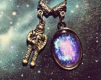 Lost In Space Necklace | Will Robinson astronaut charm and robot face pendant