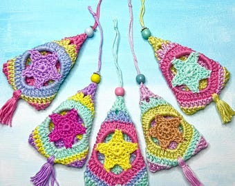 Crochet Pattern Granny Square Christmas Tree, Star Ornament or Festive Garland, Beginner-Friendly Quick Holiday Make