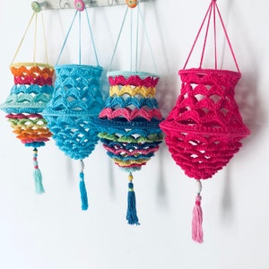 Crochet Pattern Boho Flowers Lampion, crocheted lanterns Lamp, floral design, PDF (US terms)